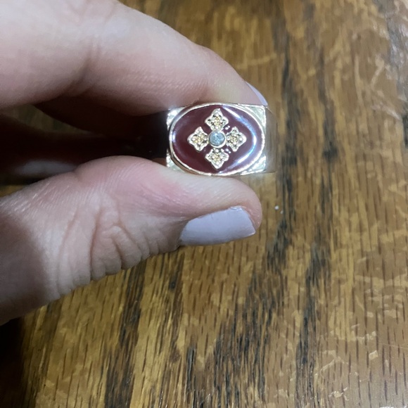 H&M ring 💍 - Picture 5 of 5